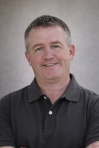 Headshot of Richard Edwards